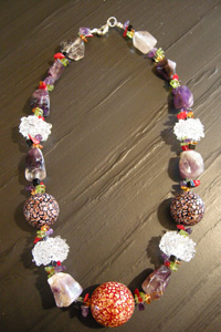 Collier nid-am�thyste.